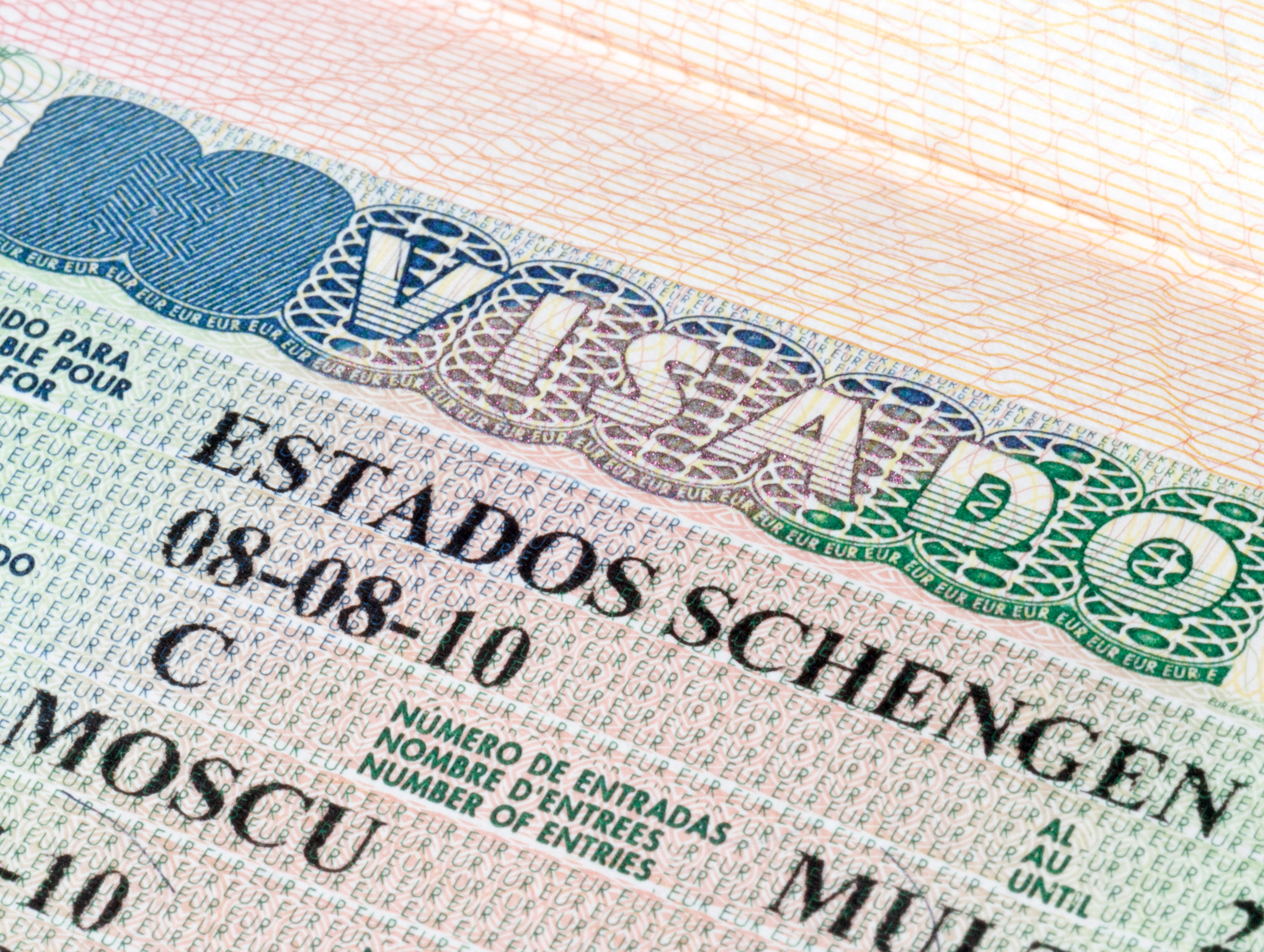Как узнать, за сколько дней до окончания визы можно въехать в Шенген?
