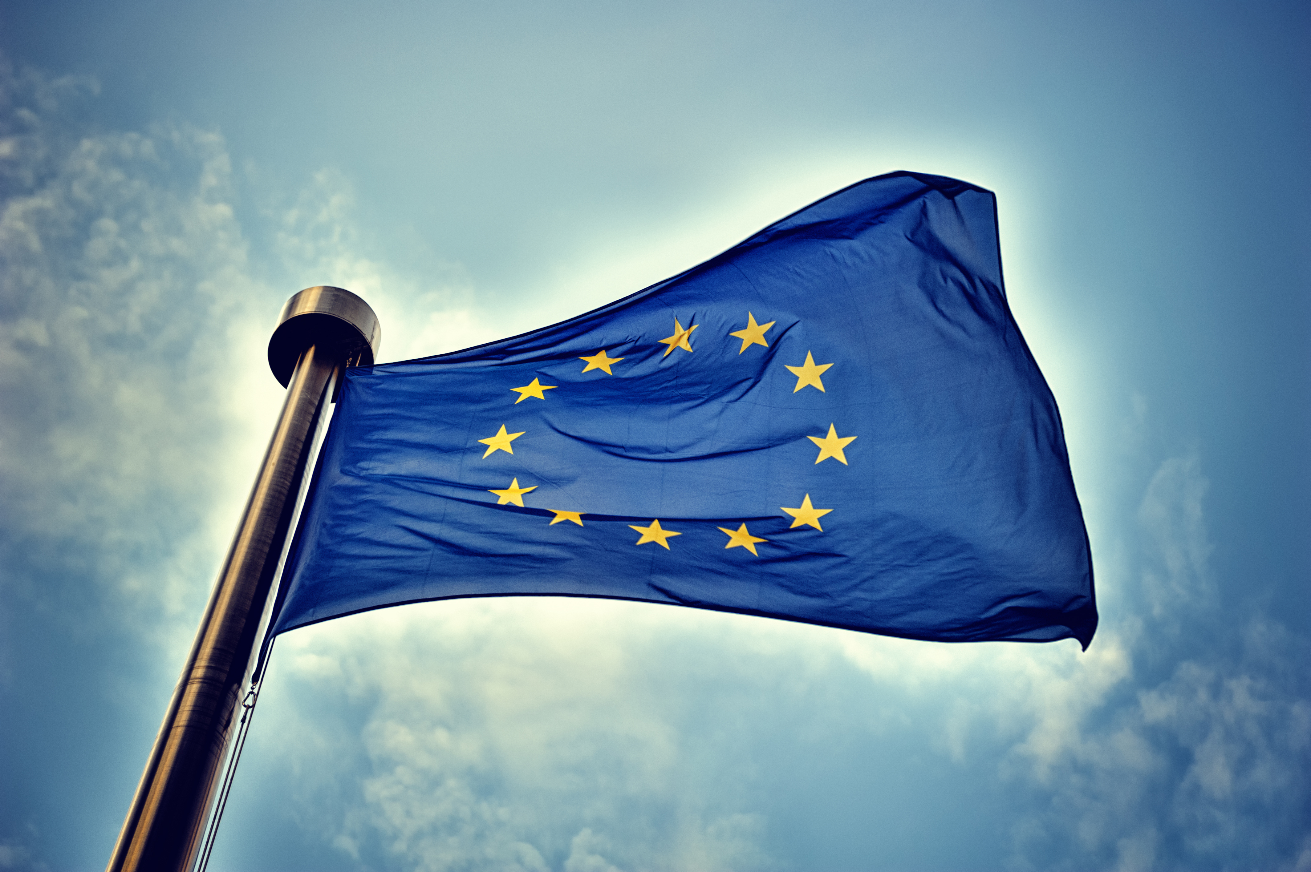 Флаг Евросоюза, работа в котором доступна для иностранцев