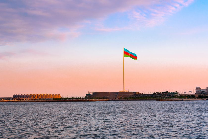 Как получить ВНЖ в Азербайджане гражданам России